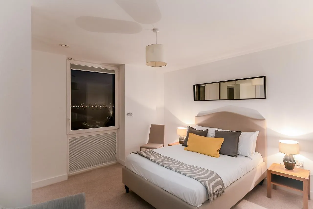 Rethink Serviced Apartments - Brighton Marina 0*,