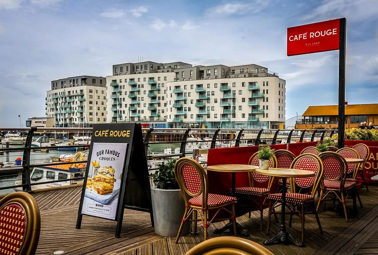 Rethink Serviced Apartments - Brighton Marina