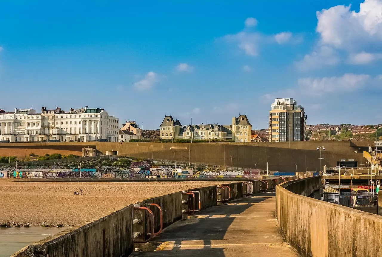 Rethink Serviced Apartments - Brighton Marina United Kingdom