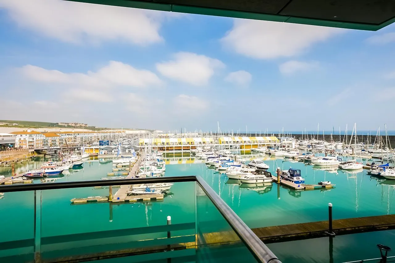 Rethink Serviced Apartments - Brighton Marina