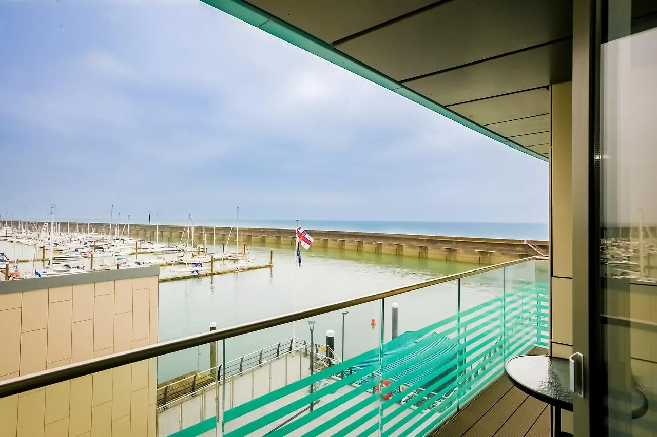Rethink Serviced Apartments - Brighton Marina